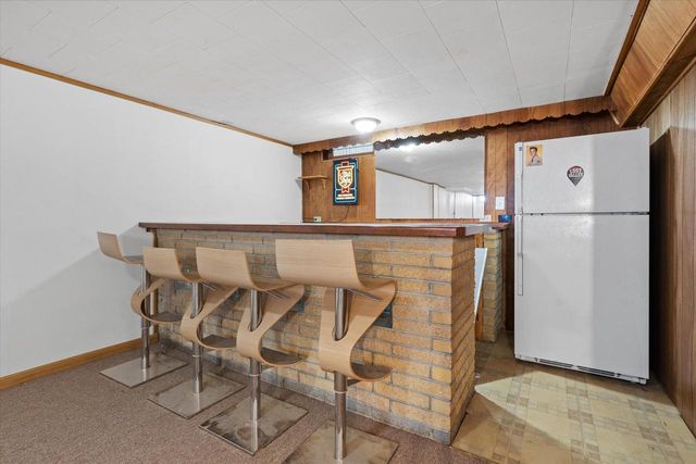 W148N8416 Albert PLACE, Menomonee Falls, WI 53051