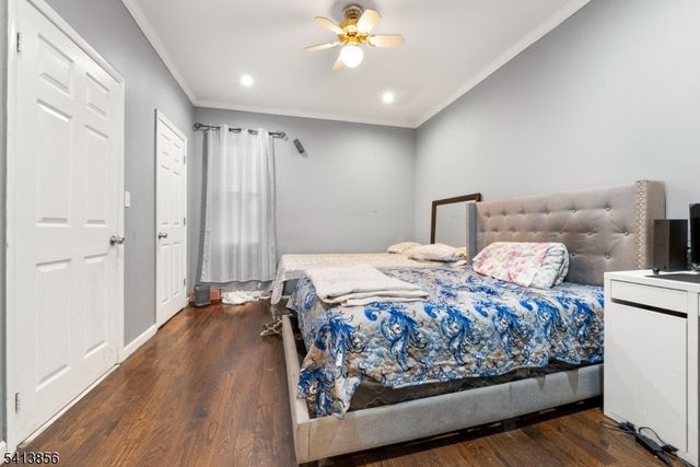 263 Stiles St, Elizabeth City, NJ 07208