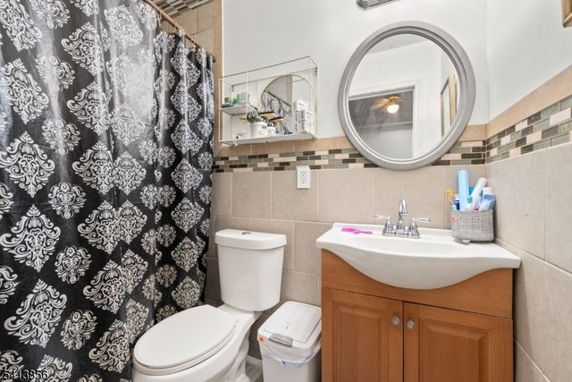 263 Stiles St, Elizabeth City, NJ 07208