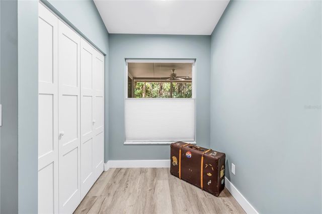 355 RED CEDAR COURT NE, St Petersburg, FL 33703