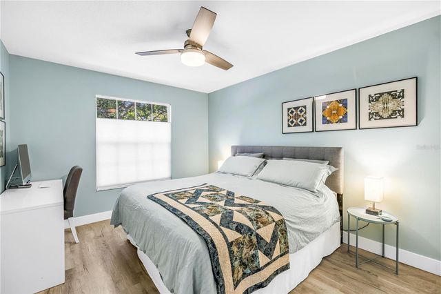 355 RED CEDAR COURT NE, St Petersburg, FL 33703