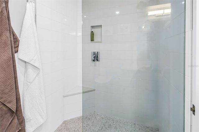 355 RED CEDAR COURT NE, St Petersburg, FL 33703