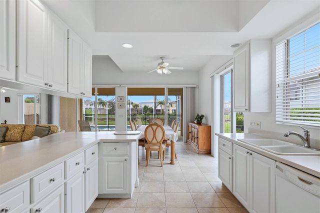 5894 BENEVENTO DRIVE, Sarasota, FL 34238