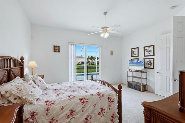 5894 BENEVENTO DRIVE, Sarasota, FL 34238