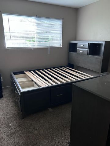 2406 W Hammer Ln, Stockton, CA 95209