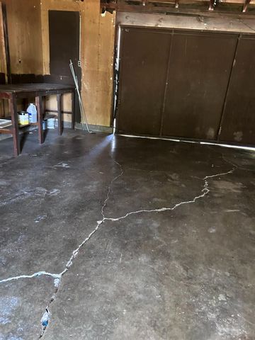 2406 W Hammer Ln, Stockton, CA 95209
