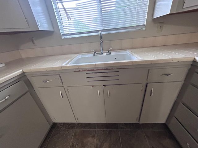 2406 W Hammer Ln, Stockton, CA 95209