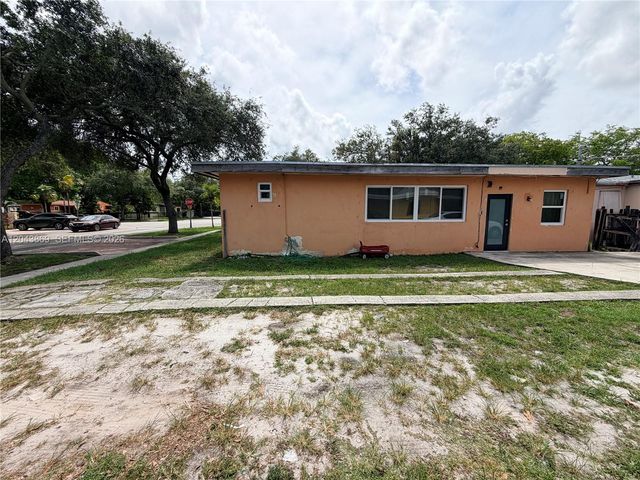 13105 NW 12th Avenue, North Miami, FL 33168