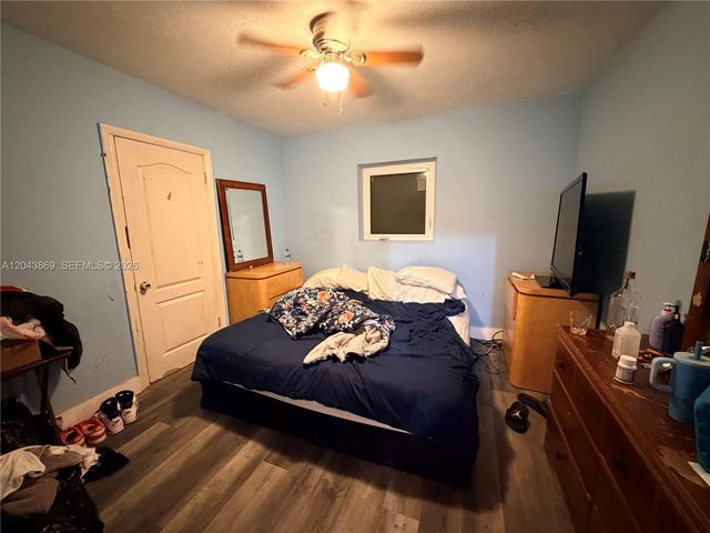 13105 NW 12th Avenue, North Miami, FL 33168