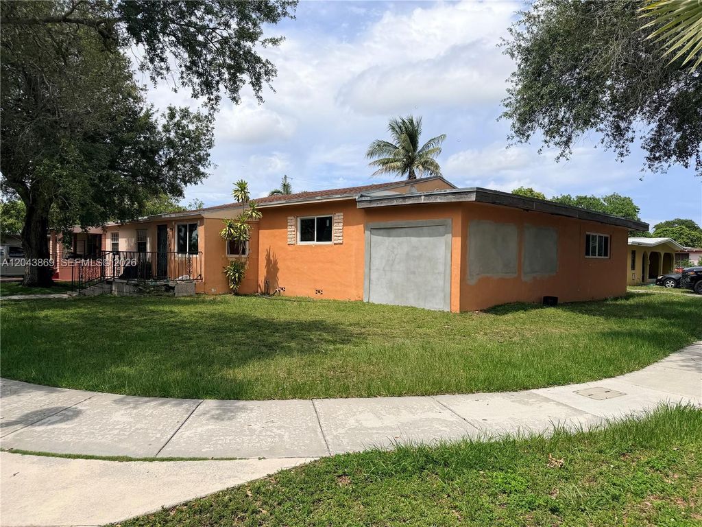13105 NW 12th Avenue, North Miami, FL 33168