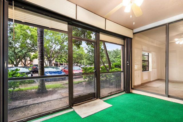 10661 NW 14th Street NW Unit 235, Plantation, FL 33322