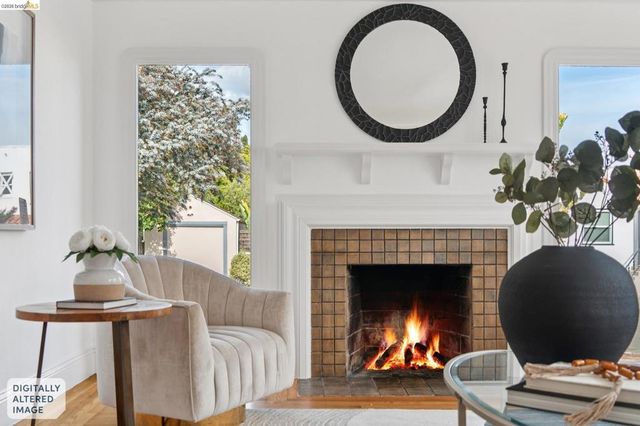 5721 5721 Roberts Ave, Oakland, CA 94605