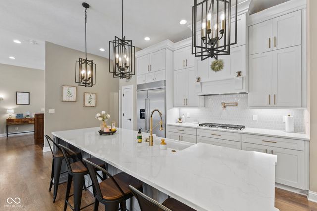 2882 Aldersgate Drive, Greenwood, IN 46143