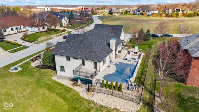 2882 Aldersgate Drive, Greenwood, IN 46143