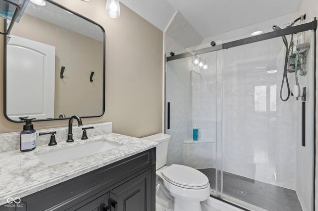 2882 Aldersgate Drive, Greenwood, IN 46143