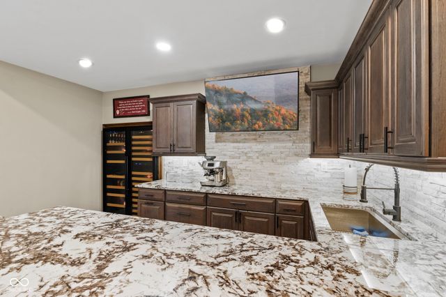 2882 Aldersgate Drive, Greenwood, IN 46143