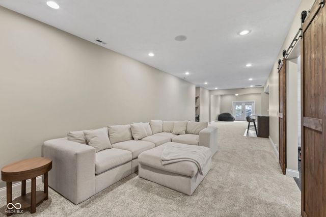 2882 Aldersgate Drive, Greenwood, IN 46143