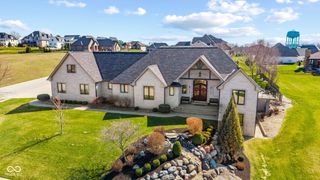 2882 Aldersgate Drive, Greenwood, IN 46143