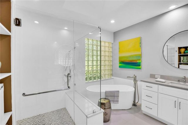 31 S White Jewel Court, Vero Beach, FL 32963