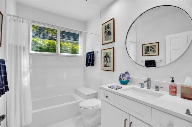 31 S White Jewel Court, Vero Beach, FL 32963
