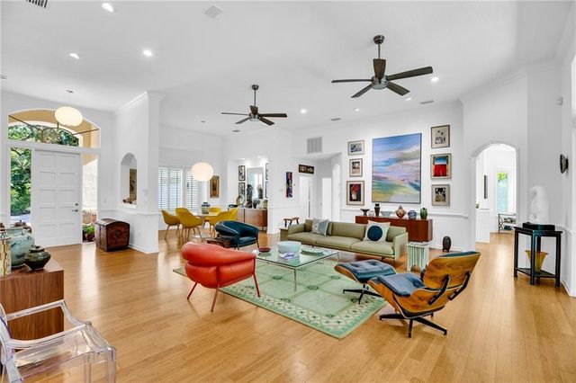 31 S White Jewel Court, Vero Beach, FL 32963