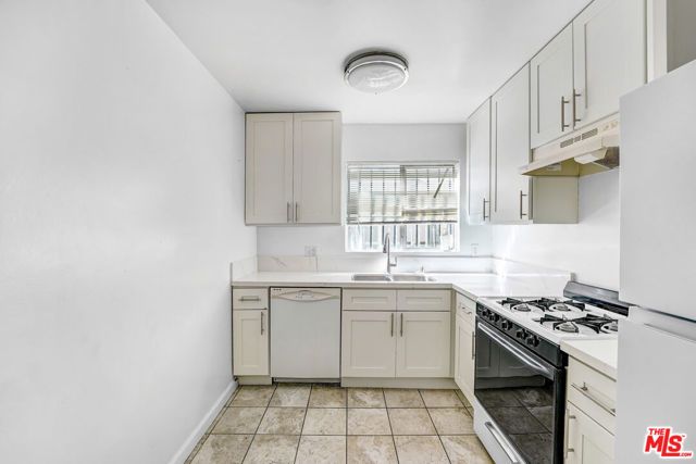 1427 N Martel Avenue 3, Los Angeles, CA 90046