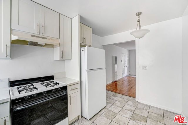 1427 N Martel Avenue 3, Los Angeles, CA 90046