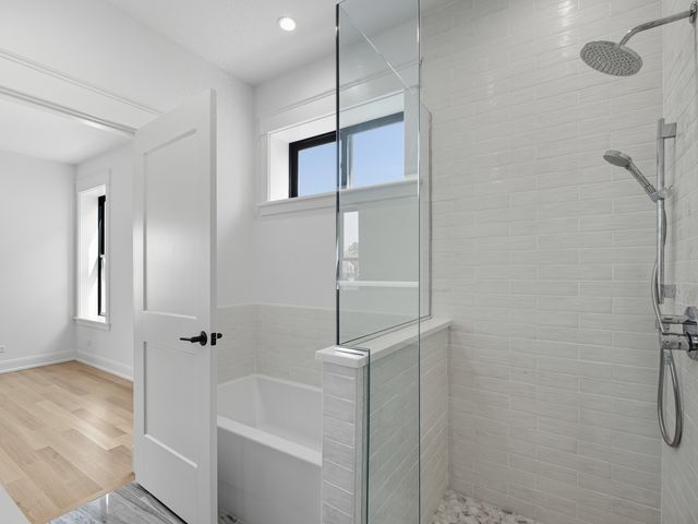 2471 N Clybourn Avenue 3, Chicago, IL 60614