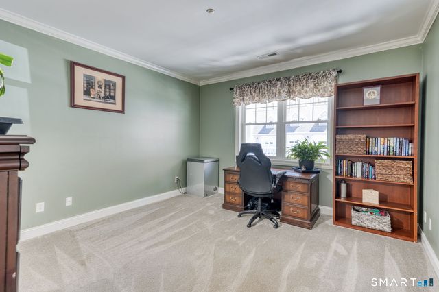 95 South Ridge Lane E102, Berlin, CT 06037