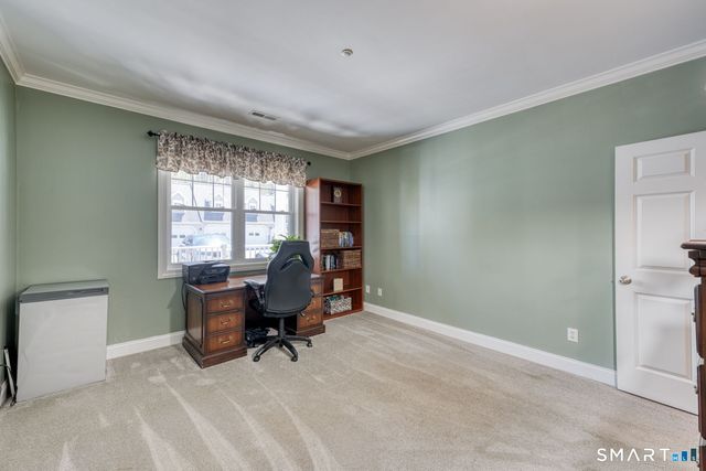 95 South Ridge Lane E102, Berlin, CT 06037
