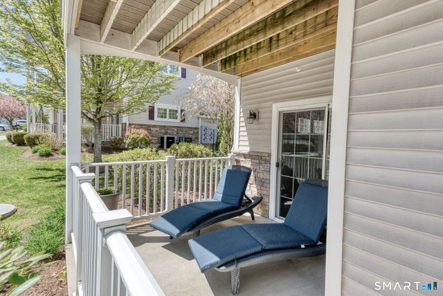 95 South Ridge Lane E102, Berlin, CT 06037