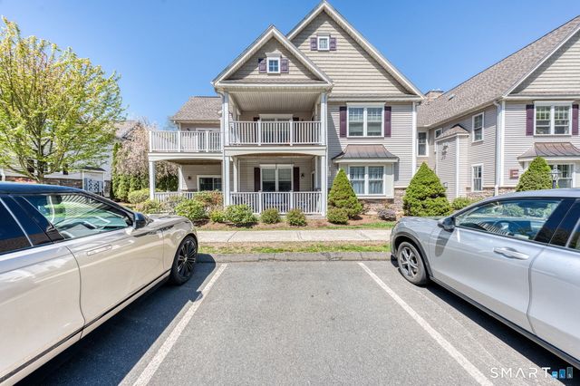 95 South Ridge Lane E102, Berlin, CT 06037