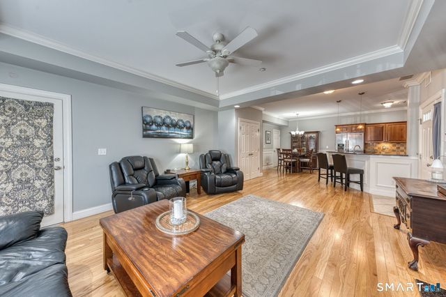 95 South Ridge Lane E102, Berlin, CT 06037