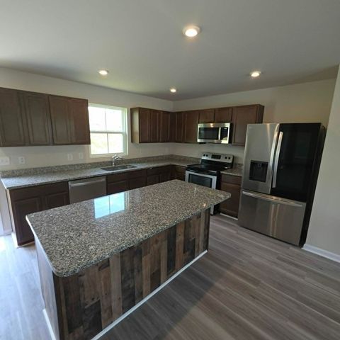 2524 Haskell Dr, E, Antioch, TN 37013