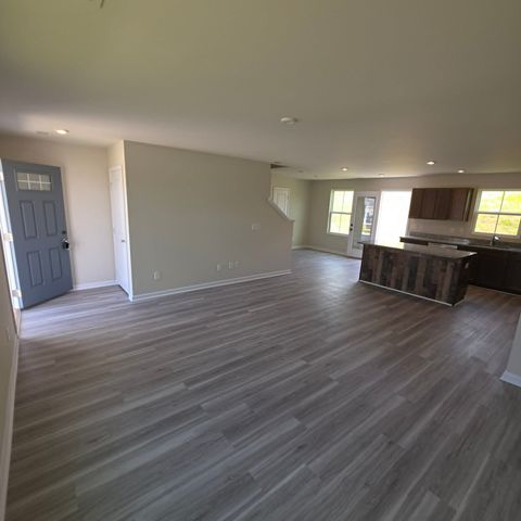 2524 Haskell Dr, E, Antioch, TN 37013