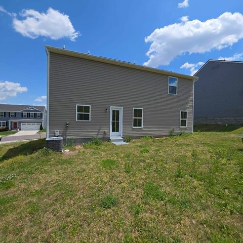 2524 Haskell Dr, E, Antioch, TN 37013