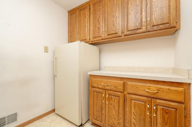 14310 Pike Lake Trail NE, Prior Lake, MN 55372