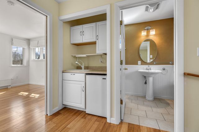 82 Huntley Street, Norwich, VT 05055