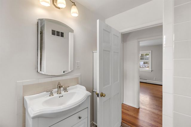 82 Huntley Street, Norwich, VT 05055
