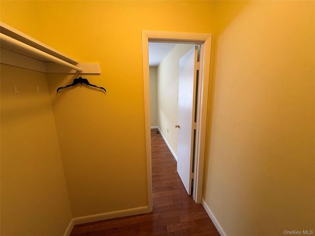 5 N Aspen Road, Middletown, NY 10940