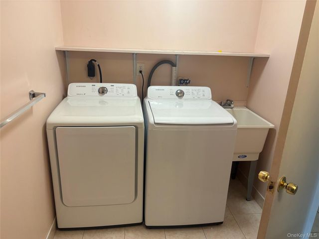 5 N Aspen Road, Middletown, NY 10940