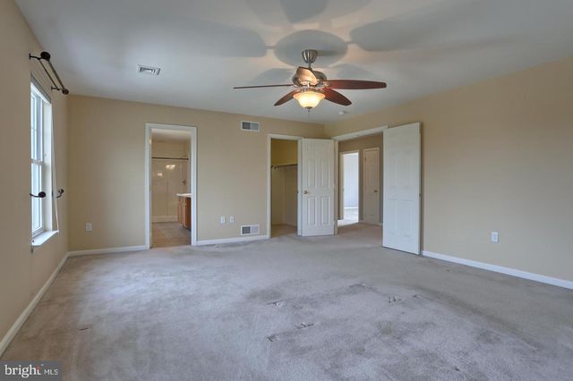 150 MERLIN DR, Hummelstown, PA 17036