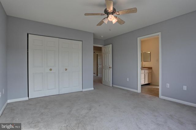 150 MERLIN DR, Hummelstown, PA 17036