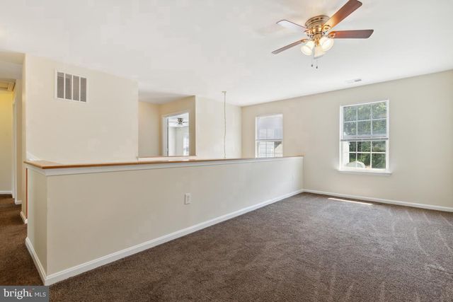 6178 OAKLAWN LN, Woodbridge, VA 22193