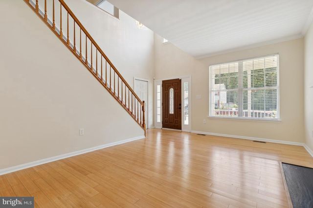 6178 OAKLAWN LN, Woodbridge, VA 22193