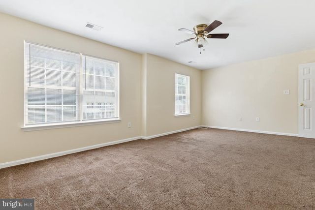 6178 OAKLAWN LN, Woodbridge, VA 22193