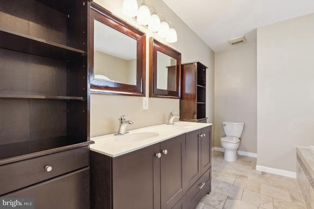 6178 OAKLAWN LN, Woodbridge, VA 22193