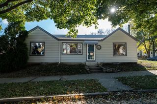 2900 S Clement AVENUE, Milwaukee, WI 53207