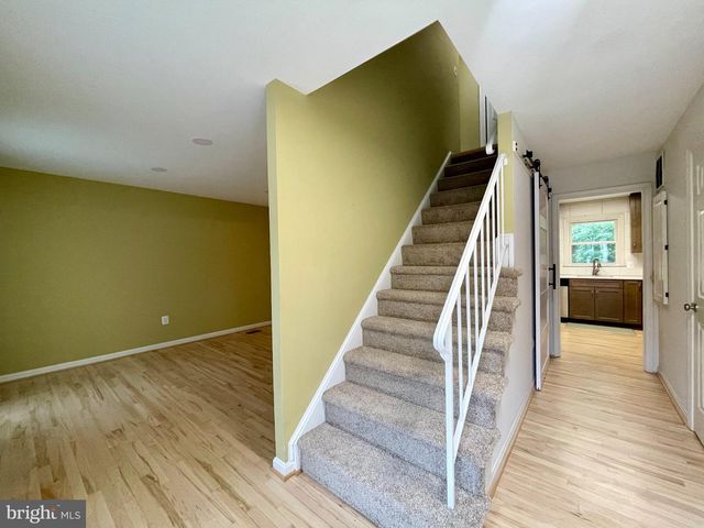 7925 FOREST PATH WAY, Springfield, VA 22153