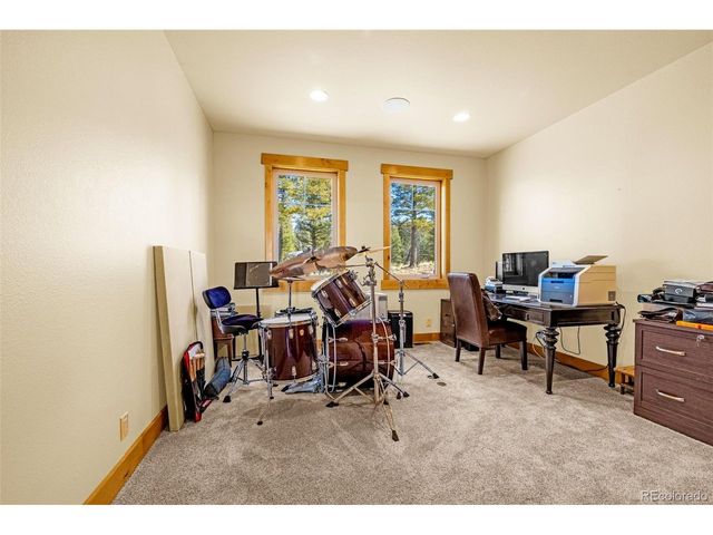 2638 N Mountain Estates Rd, Florissant, CO 80816